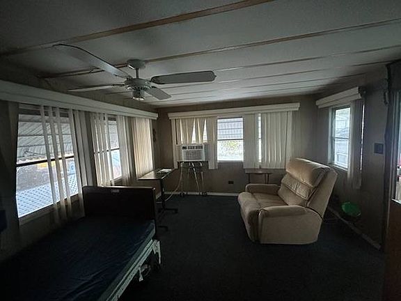 2nd image of 1615 51st Ave E Lot 8