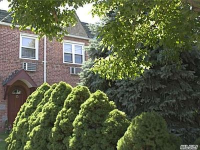6004 78th St, Flushing, NY, 11379