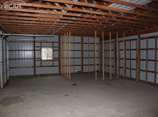 639 N Warren Rd, Ovid, MI 48866