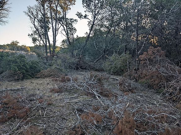 4th image of 21705 Osage Ln