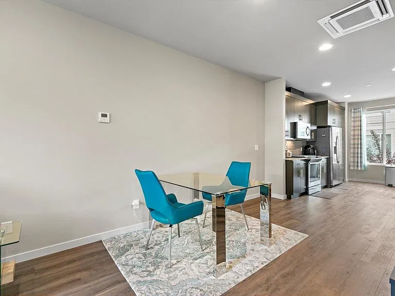12925 3rd Ave SE #D5 — Photo 9