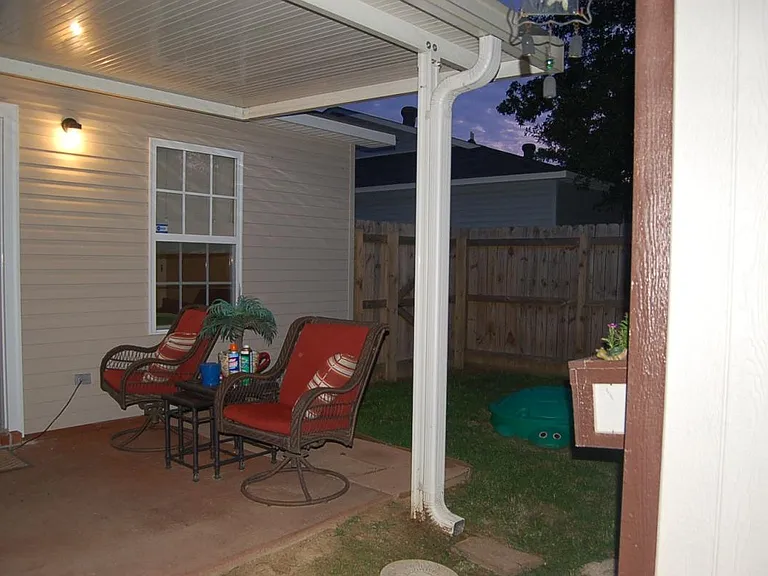 120 Butterfield Xing — Photo 19