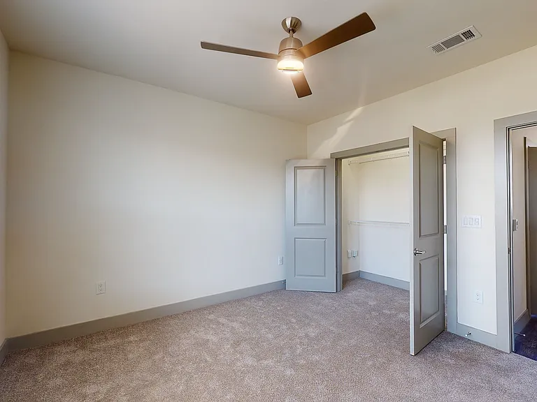 The District At Cypress Waters - Parson's Green — Photo 970