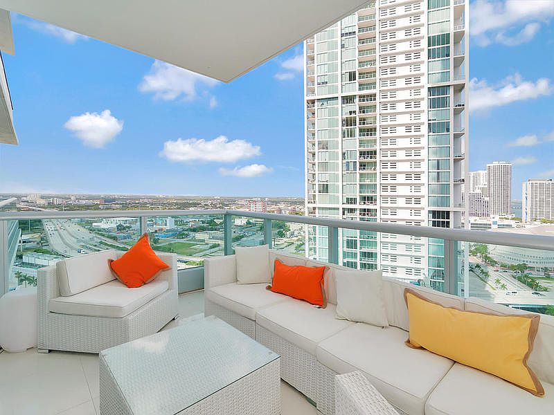 1st image of 900 Biscayne Blvd APT 2610