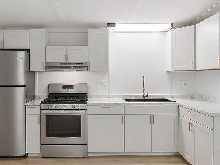25107 Ada Mae St #1 — Photo 2