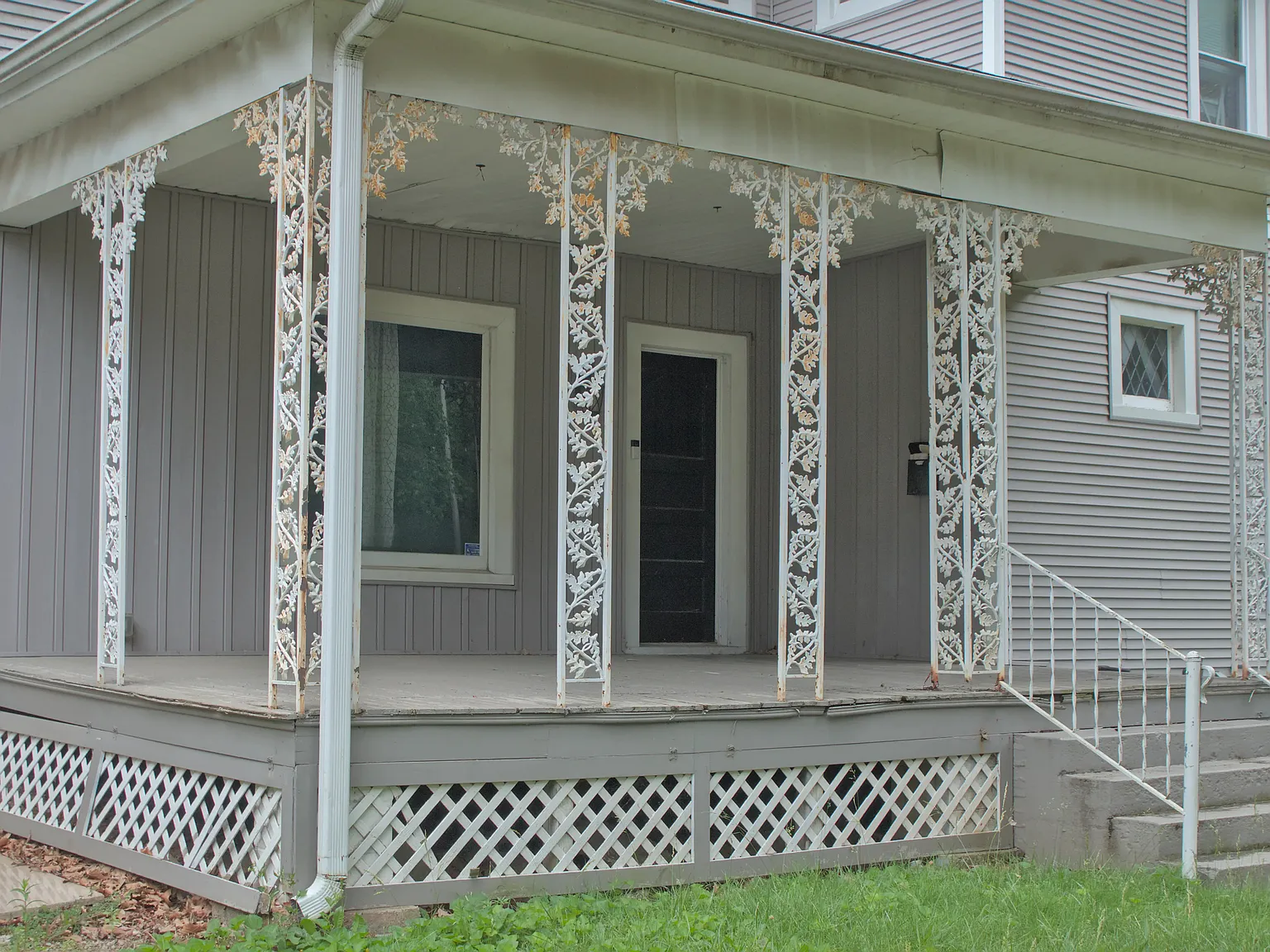 311 W Columbia Ave — Photo 2