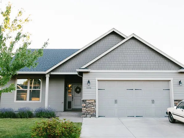 1048 Kaylee Ave, Junction City, OR 97448