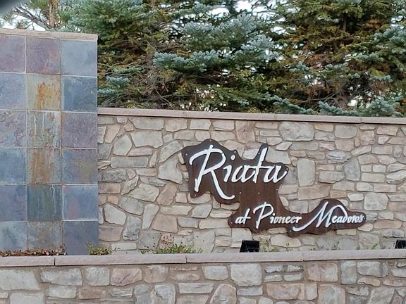Riata Entry