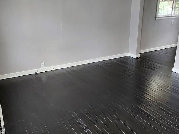 4th image of 821 Pettibone Ave
