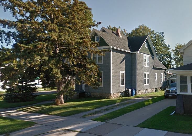 2nd image of 647 Waugoo Ave #A