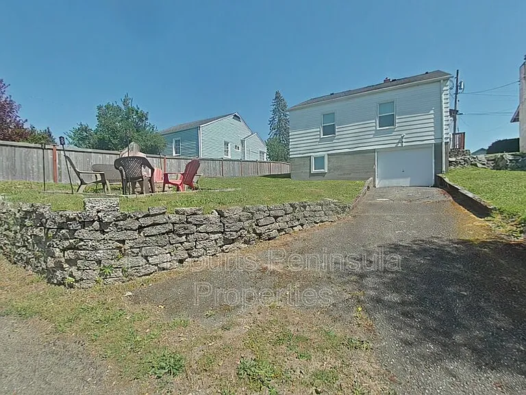 1011 Rainier Ave — Photo 36