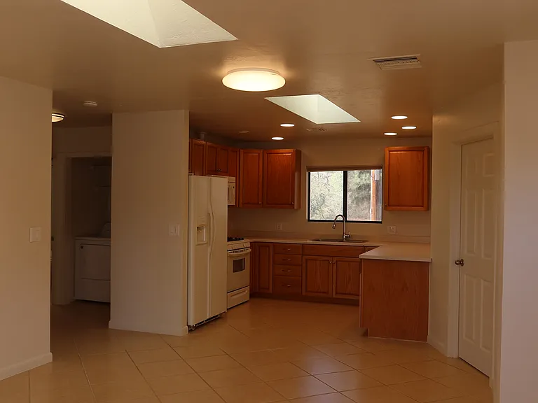 7007 E River Rd #2 — Photo 7
