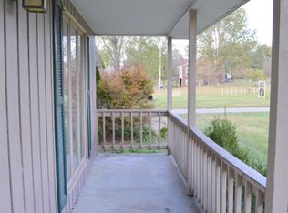 4010 Briar Ridge Rd, La Grange, KY 40031