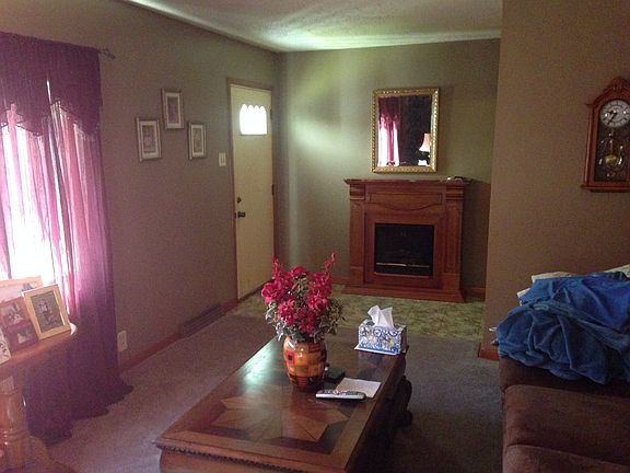 2nd image of 49510 Foxes Bottom Road
