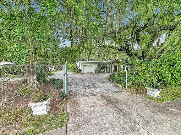 2nd image of 3851 S SANFORD AVENUE