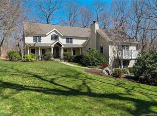39 Powder Horn Hill Rd, Wilton, CT 06897