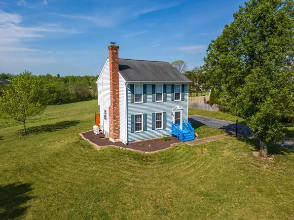 121 Sun Beau Ct, New Market, VA 22844