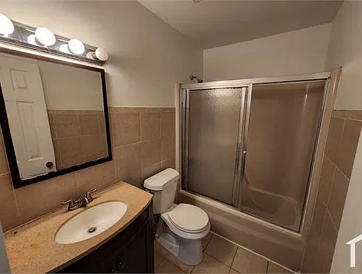 5 bed, $4,277 — Photo 4