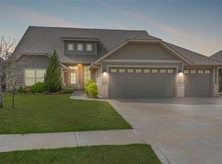 10905 Millbrook Ln, Oklahoma City, OK 73162