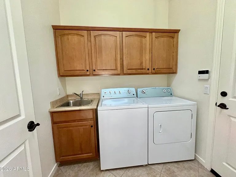 14313 W Alvarado Dr — Photo 10