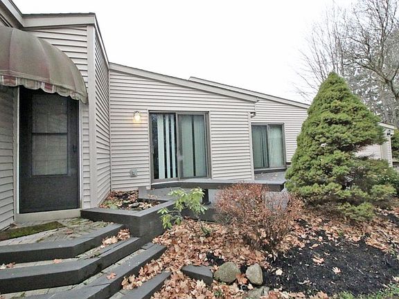 3rd image of 206 Ferguson Dr