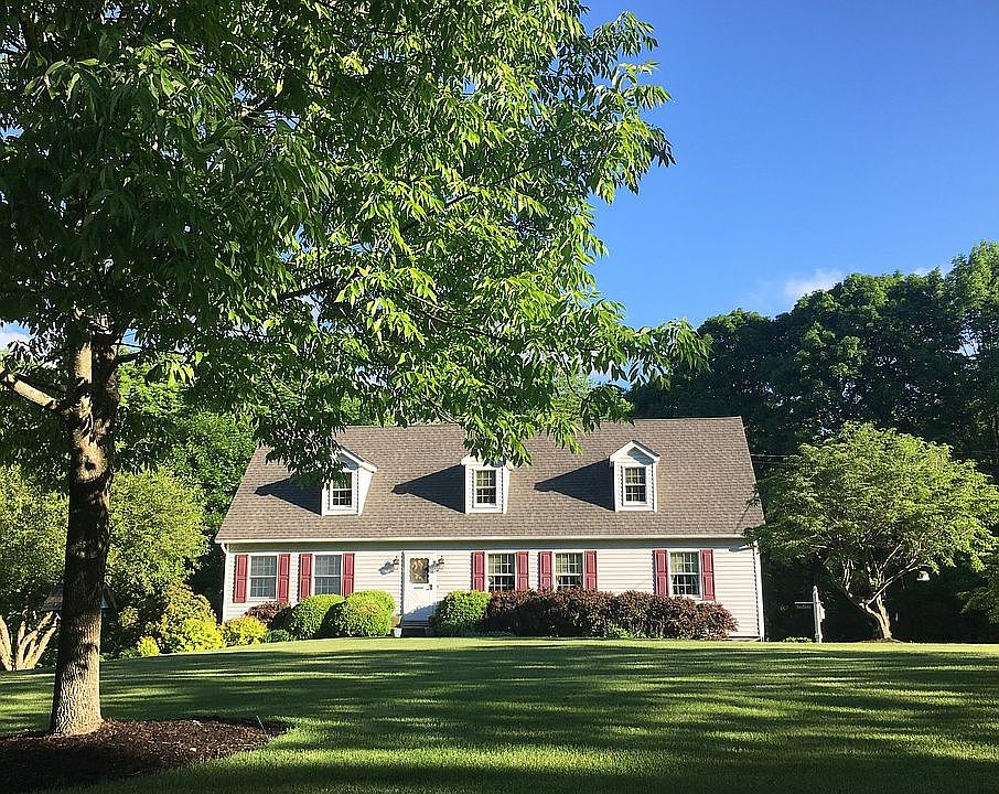 1st image of 247 Wantage Ave