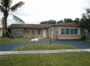3701 Thomas St, Hollywood, FL 33021