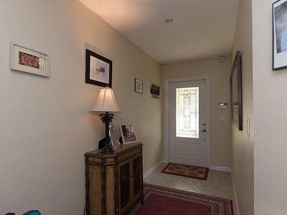4th image of 2753 SW 12th St