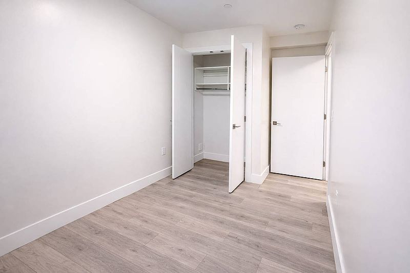 Vancouver Apartment for rent - 2 Bedrooms — photo 5