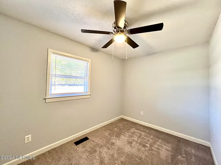 331 Forest Park Rd — Photo 9