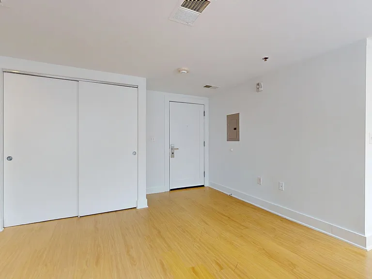 Dining/Living room