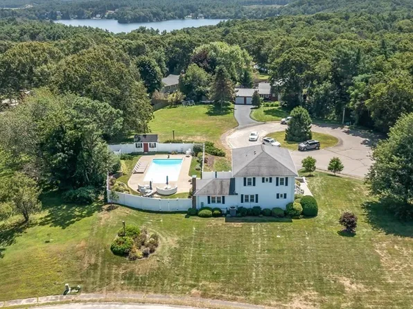 32 Fuller Way, Plymouth, MA 02360