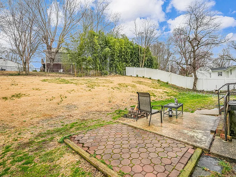 6714 Amherst Rd — Photo 34