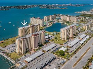 4525 Cove Cir APT 604, Saint Petersburg, FL 33708