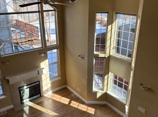 6403 Whispering Loop #B, Anchorage, AK 99504