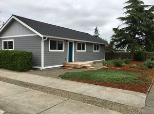 338 W Spruce St, Sequim, WA 98382