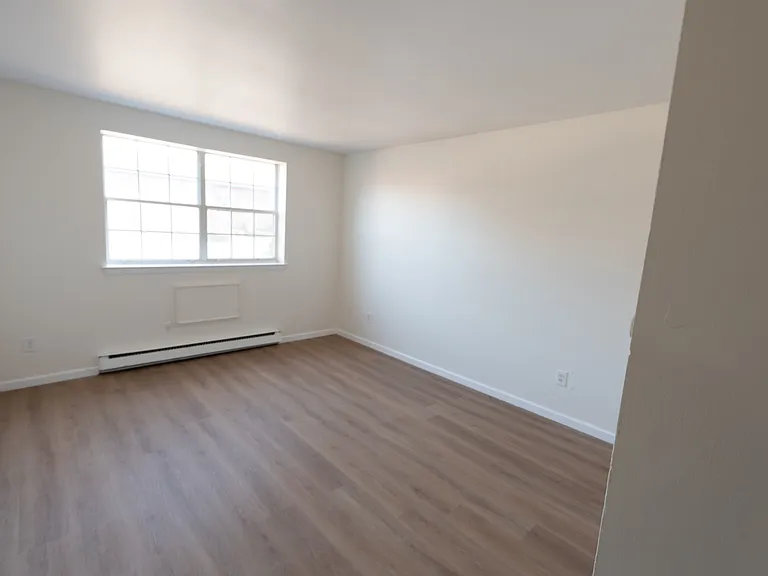 5303 Harding Hwy #301 — Photo 9
