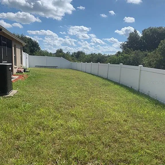 11355 Flora Springs Dr — Photo 20
