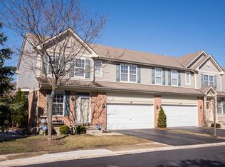 46 N Fortwood Ct, Palatine, IL 60067