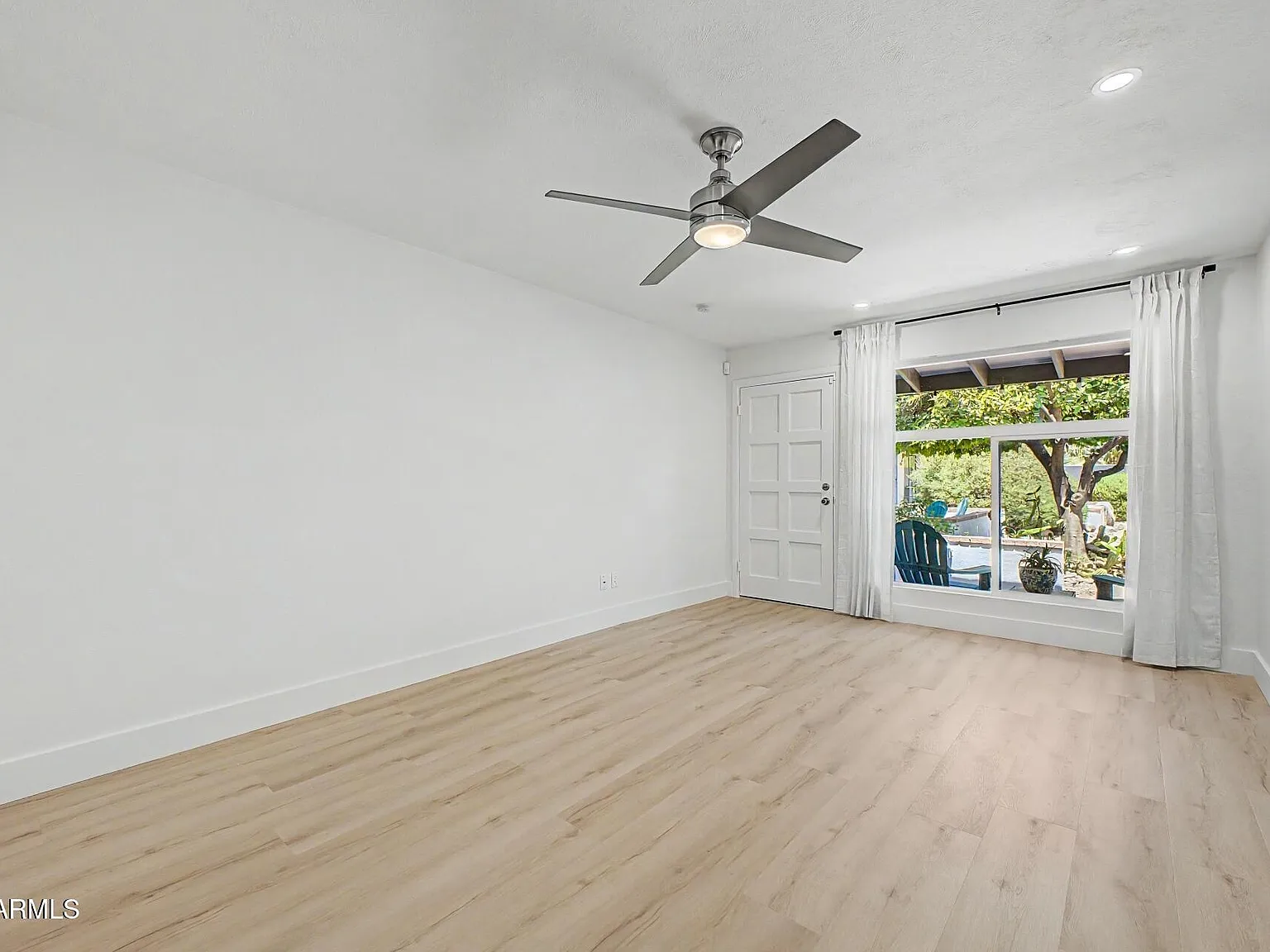 1 bed, 750 sqft, $1,400 — Photo 3