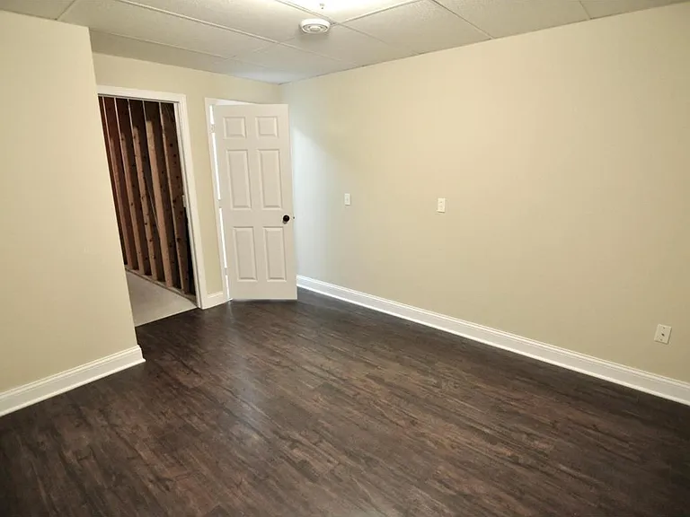 10413 Spyglass Dr — Photo 32