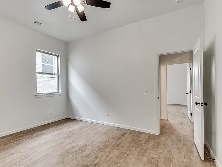 2600 Woods Edge Dr — Photo 25