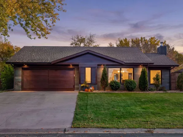 1431 80th St, Victoria, MN 55386