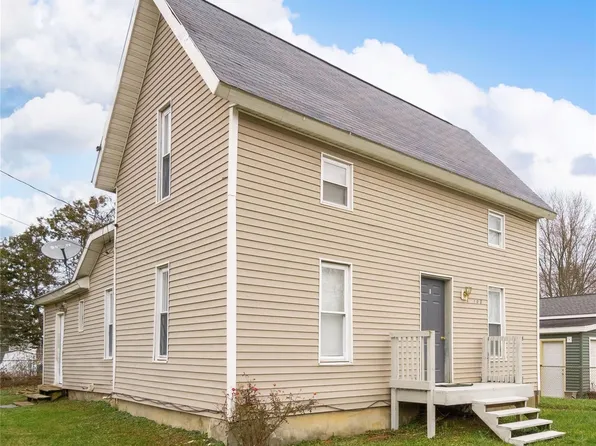107 E Perry St, Durand, MI 48429