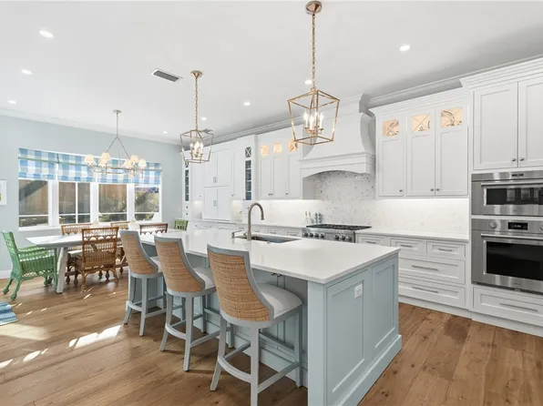 51 Lost Beach Ln, Indian River Shores, FL 32963