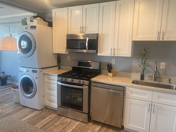 5th image of 3701 S George Mason Dr Unit 2609N