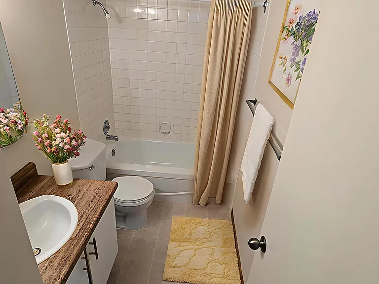 1150 Jervis St — Photo 34