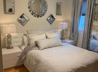 275 Great Smokey Ln, Mahwah, NJ 07430