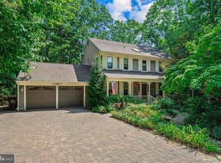 25 Signal Hill Dr, Voorhees, NJ 08043