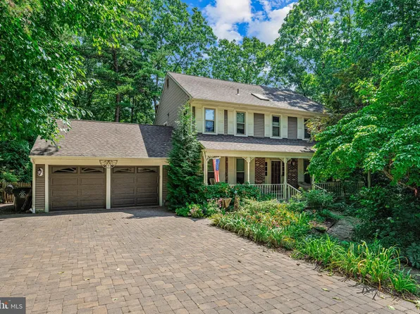 25 Signal Hill Dr, Voorhees, NJ 08043